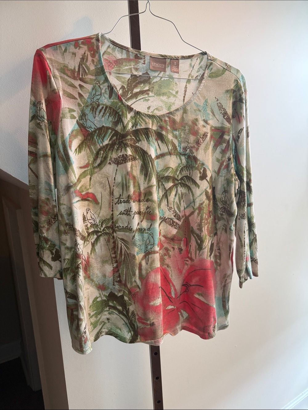 Chico's Scoop Neck Tropical Palm Print Long Sleeve Top in Green, Teal & Coral